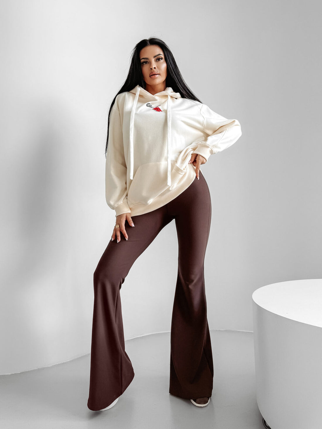 FLINT ecru oversized sweatshirt