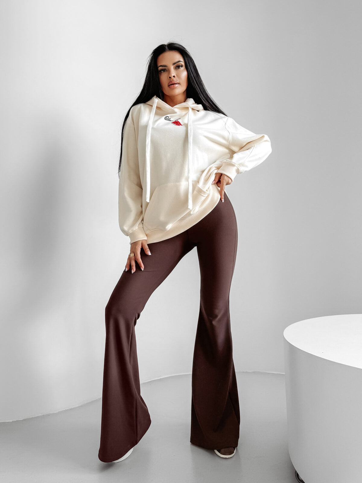 FLINT ecru oversized sweatshirt
