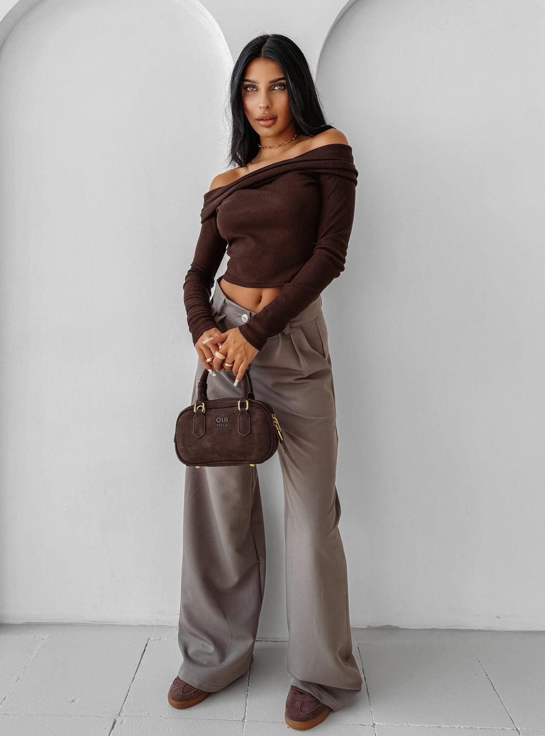 NIGHTBREAK latte trousers