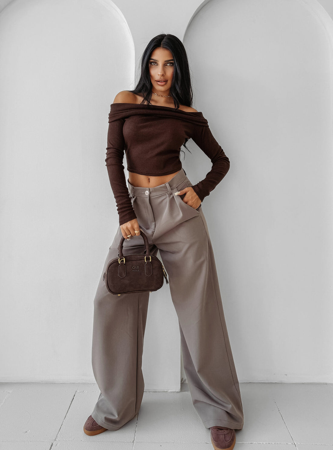 NIGHTBREAK latte trousers