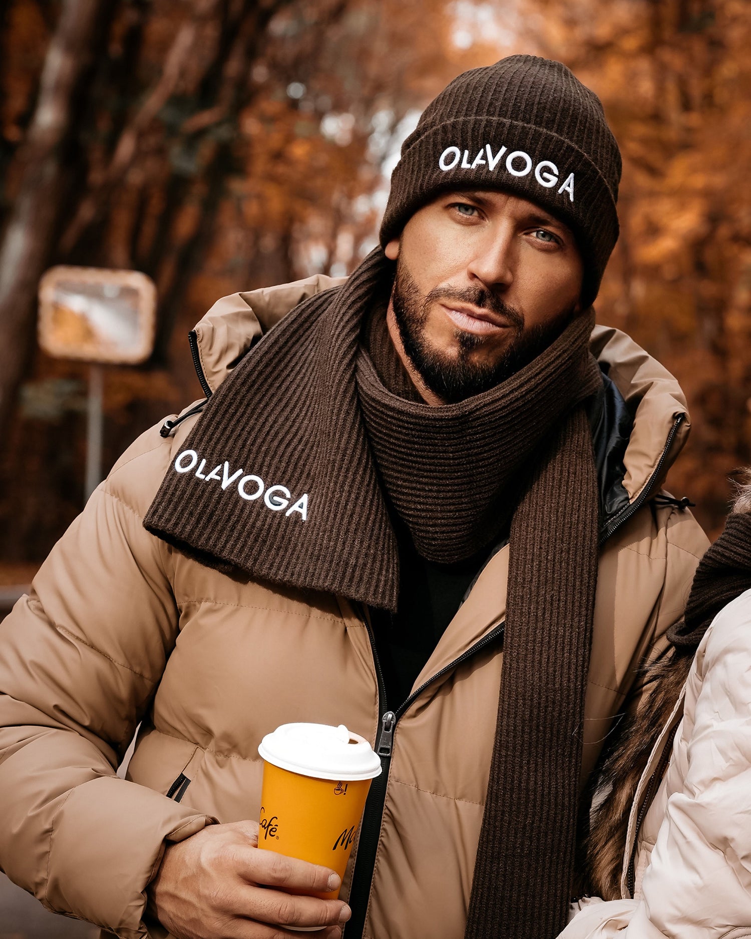 FIOLITO knitted hat, brown