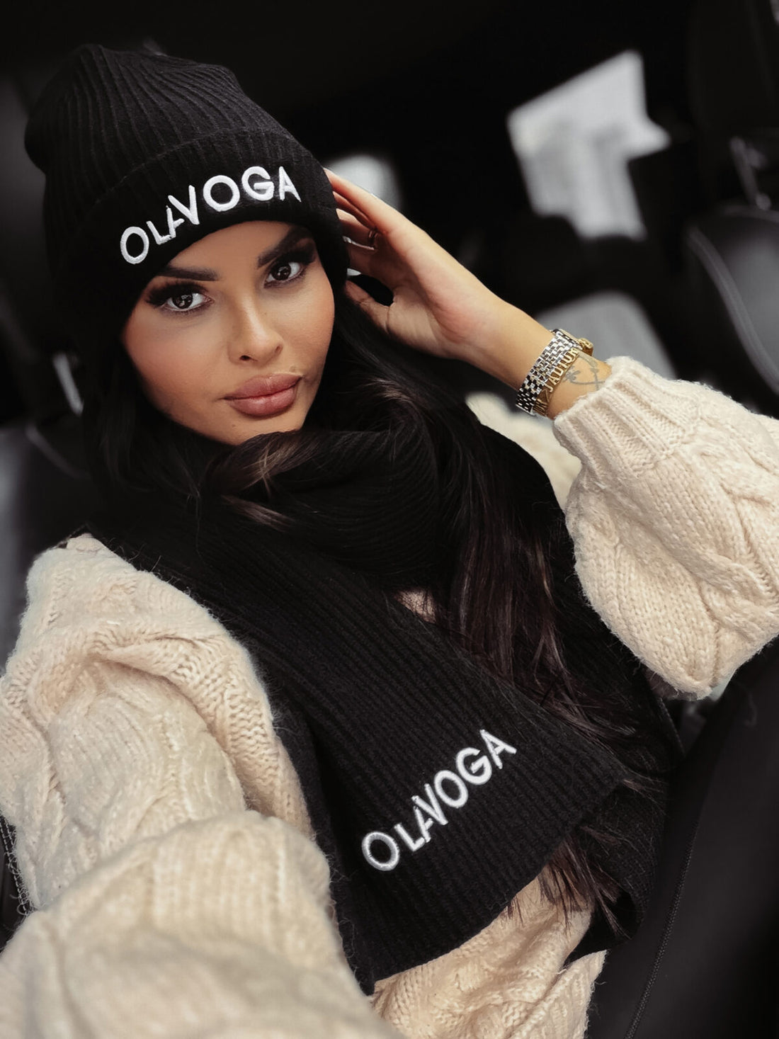 VIVAMITO knitted scarf black