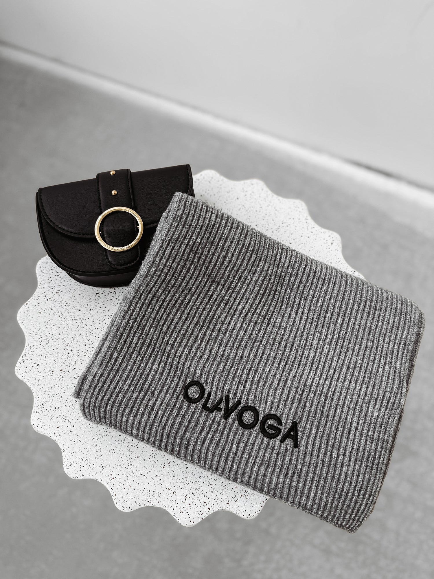 VIVAMITO knitted scarf, gray