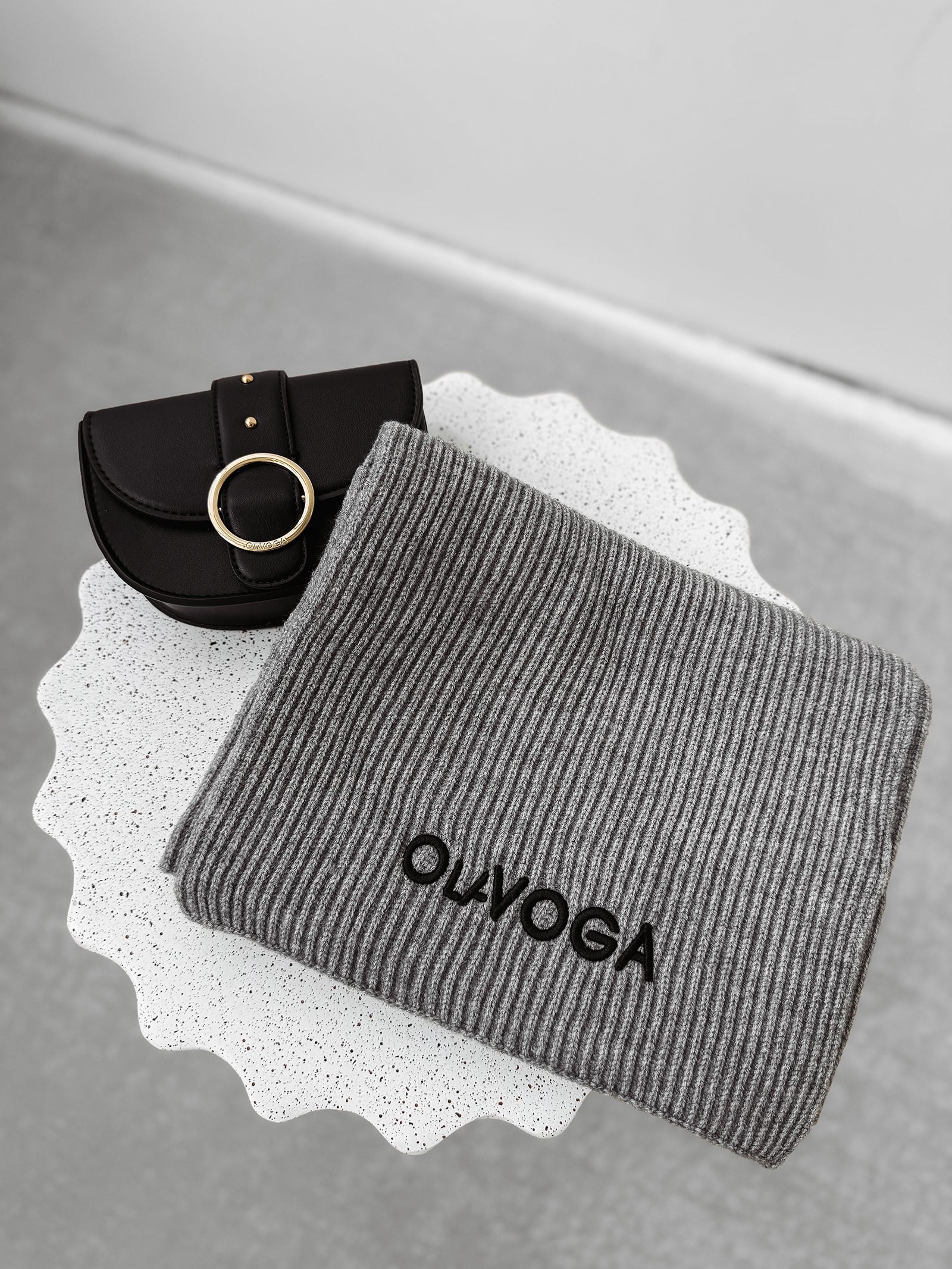 VIVAMITO knitted scarf, gray