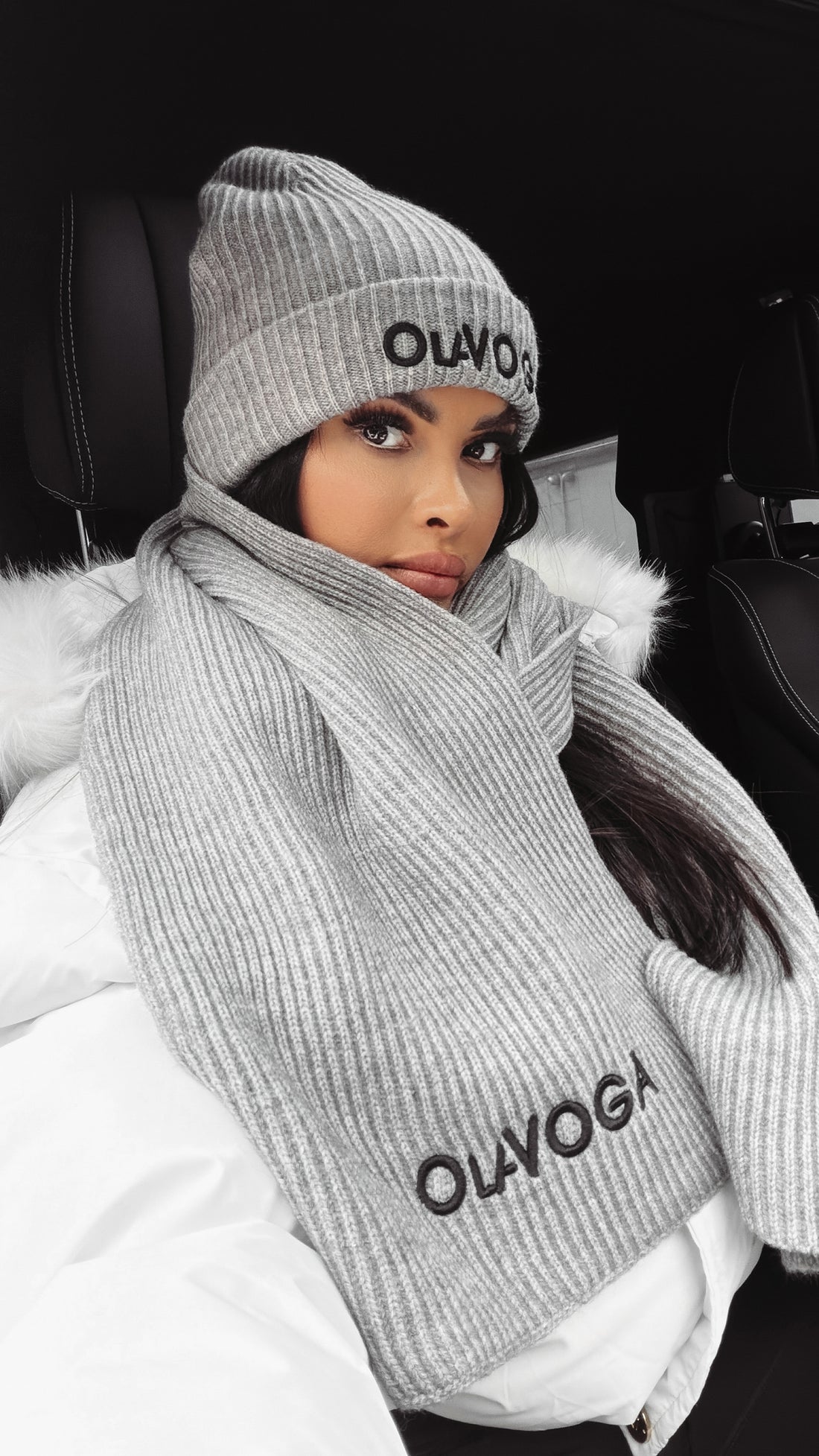 VIVAMITO knitted scarf, gray